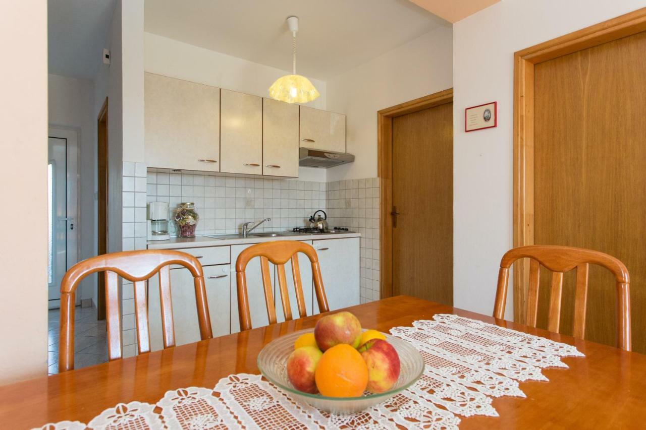 Apartments Bonifacic Пунат Екстер'єр фото